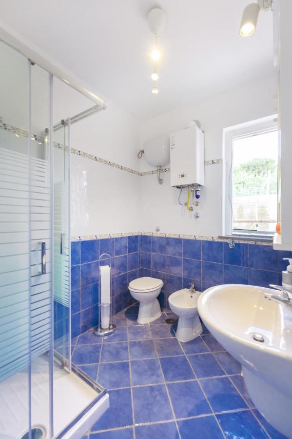 Sole Chiaro Home Procida Bagian luar foto