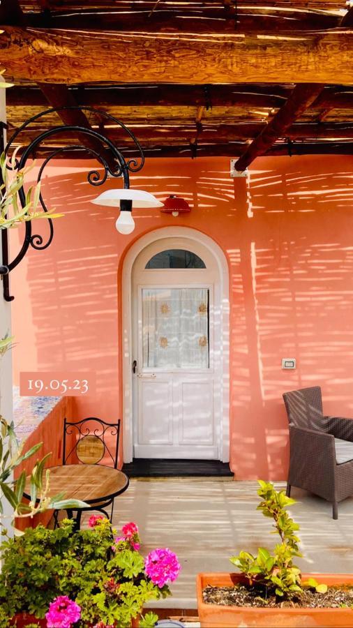 Sole Chiaro Home Procida Bagian luar foto